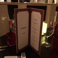 Volti Restaurant And Bar โรงแรมแชงกรีลา