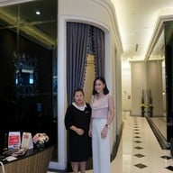 Leanne's เซ็นทรัล แอมบาสซี่