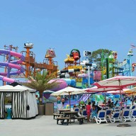 Dee Dee Bakery Shop Cartoon Network Amazone Pattaya