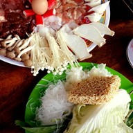 เย็น เย็น เย็นตาโฟหม้อไฟ