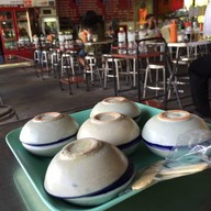 ลูกชิ้นฮ่องเต้ (เจ้าเก่ามหาสิน) สุภาพงษ์ 3 แยก 3