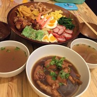 บิ๊กหมี่ บะหมี่ขั้นเทพ