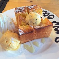Moo Moo's Cafe Tubtieng , Trang