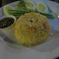 บ้านไร่ใบกระเพรา