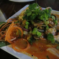 บ้านไร่ใบกระเพรา