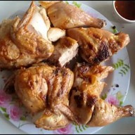 ขนมจีนยายแก้ว