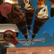 Godiva Chocolatier Takashimaya