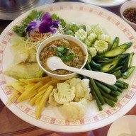 โรงแรมแกรนด์ รอยัล พลาซ่า