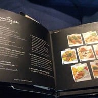 Greyhound Café สยามเซ็นเตอร์
