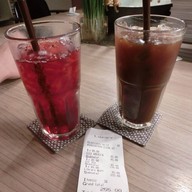 ไล-บรา-รี่ (Library) พระราม 9