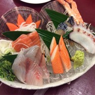 ร้านอาหารแซลมอล