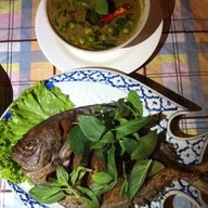 ครัวระฆังทอง