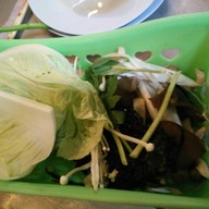 ปิ่นมุกบุฟเฟ่ต์หมูกระทะ 205/47 ม.2