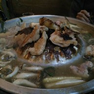 ปิ่นมุกบุฟเฟ่ต์หมูกระทะ 205/47 ม.2