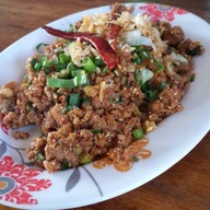 ร้านลาบไก่ ไทหล่ม