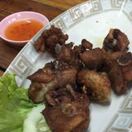 มณีบุญข้าวต้มบาทเดียว