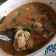 อาหารตามสั่ง ข้าง Family Mart ปากซอยจอมทอง 19