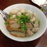 ห้องอาหารสวัสดีสนามบินสุราษฏร์