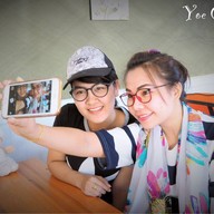 ร้านบ้านหัวเราะ