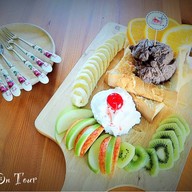 ร้านบ้านหัวเราะ