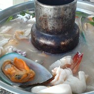 ร้านอาหารเรือนสำราญ