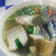 พิภพภัทรซีฟู๊ด (เฟิร์ส) หาดเจ้าหลาว