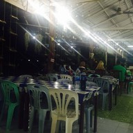 พิภพภัทรซีฟู๊ด (เฟิร์ส) หาดเจ้าหลาว