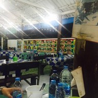 พิภพภัทรซีฟู๊ด (เฟิร์ส) หาดเจ้าหลาว