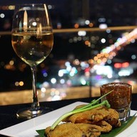 Executive Club Terrace @ Holiday Inn Pattaya