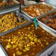 ข้าวราดแกง Fbt