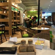 Augusto Smoothy Bar สนามบินสุราษฏร์ธานี