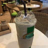 Augusto Smoothy Bar สนามบินสุราษฏร์ธานี