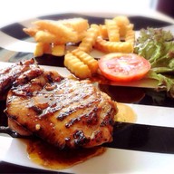 Steak & Bake สนามบินน้ำ