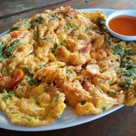 ป้าทองม้วน ผัดหมี่กระโทก-หมูว่าวรสเด็ด