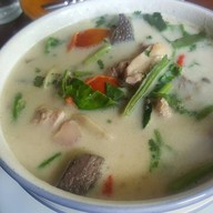 บ้านทองโย๊ะ