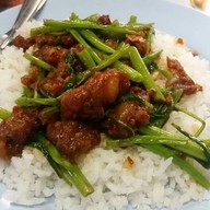 ชายน้ำ