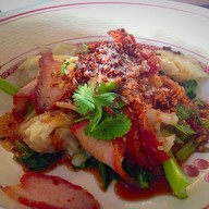 พรชัยข้าวหมูแดง ตลาดเพชรอโศก