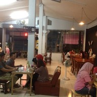 One More Food & Ice-Cream