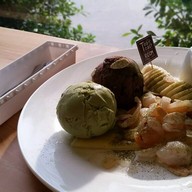 TEA SHAKE ชานมไข่มุก - มอนอ