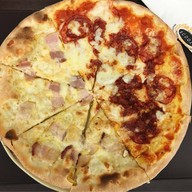 Scoozi Urban Pizza สยามพารากอน
