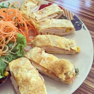 คิดเช่นต้อย