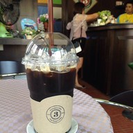 3 หนุ่มกาแฟสด