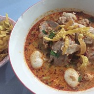 ก๋วยเตี๋ยวหมูซุปเปอร์ 4 เมืองเอก