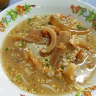 ร้านบะหมี่ตาพวง