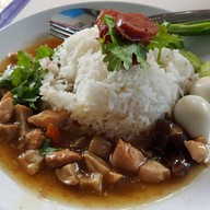 ข้าวคลุกกะปิ ครัวอรชฎา (ถนนสมเด็จเจ้าพระยา)