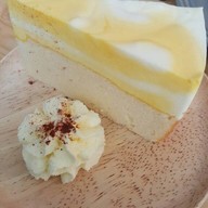 Peony Teafe' & Gallery