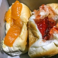 เมนูของร้าน ขนมปังเจ้าอร่อยเด็ดเยาวราช เยาวราช