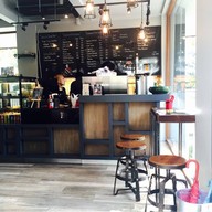 TRIPLE the coffee house สุขุมวิท