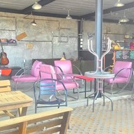 Small Loft Coffee