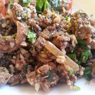 ตลาดสดแม่สลอง